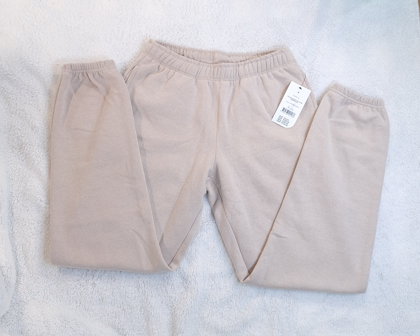 Cotton On PLUSH ESSENTIAL GYM TRACKBROEK Kleur: Wit