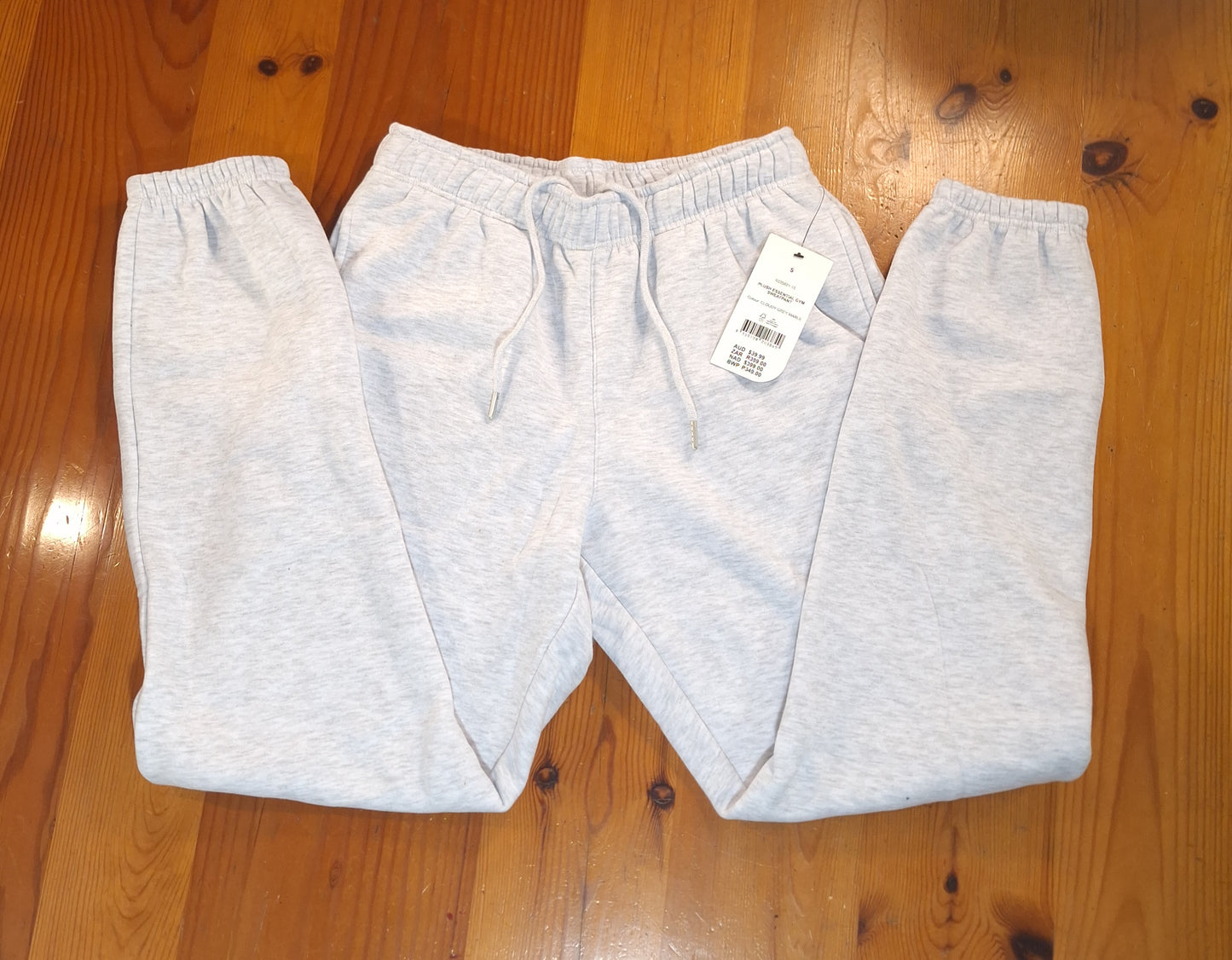 Cotton On PLUSH ESSENTIAL GYM TRACKBROEK Kleur: Wit