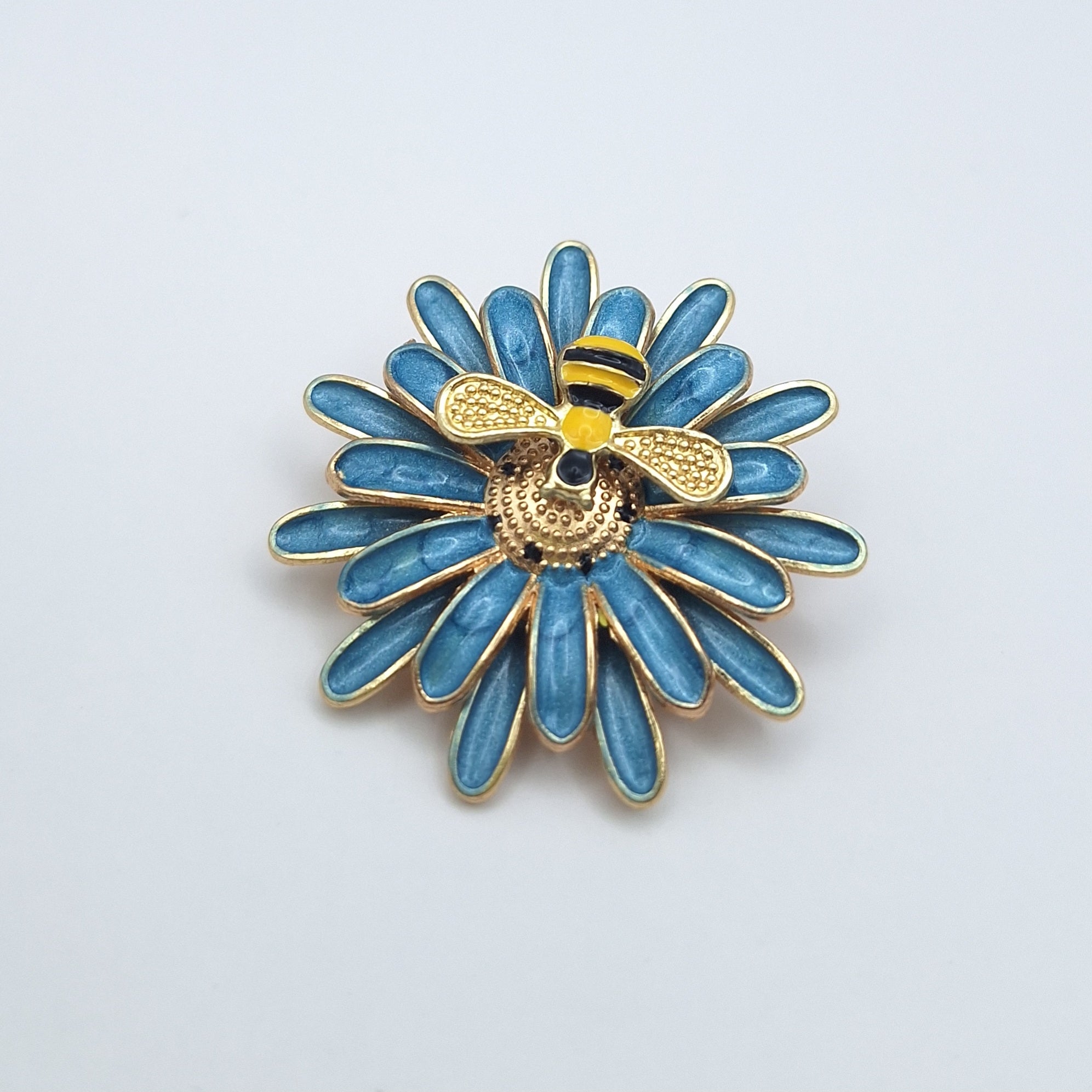 Brooch Pin Daisy & Bee