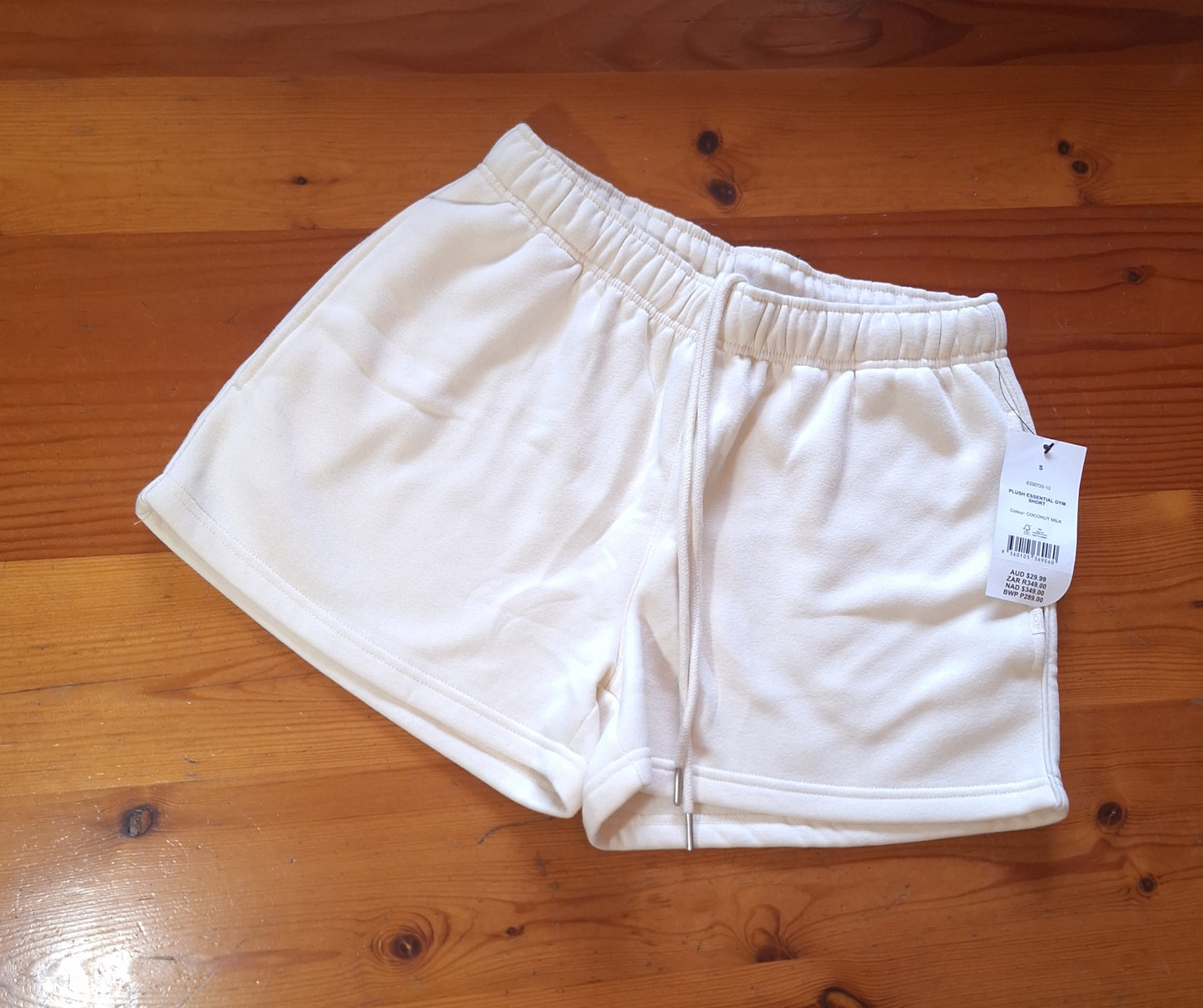 Cotton On - Plush Essential Gym Short