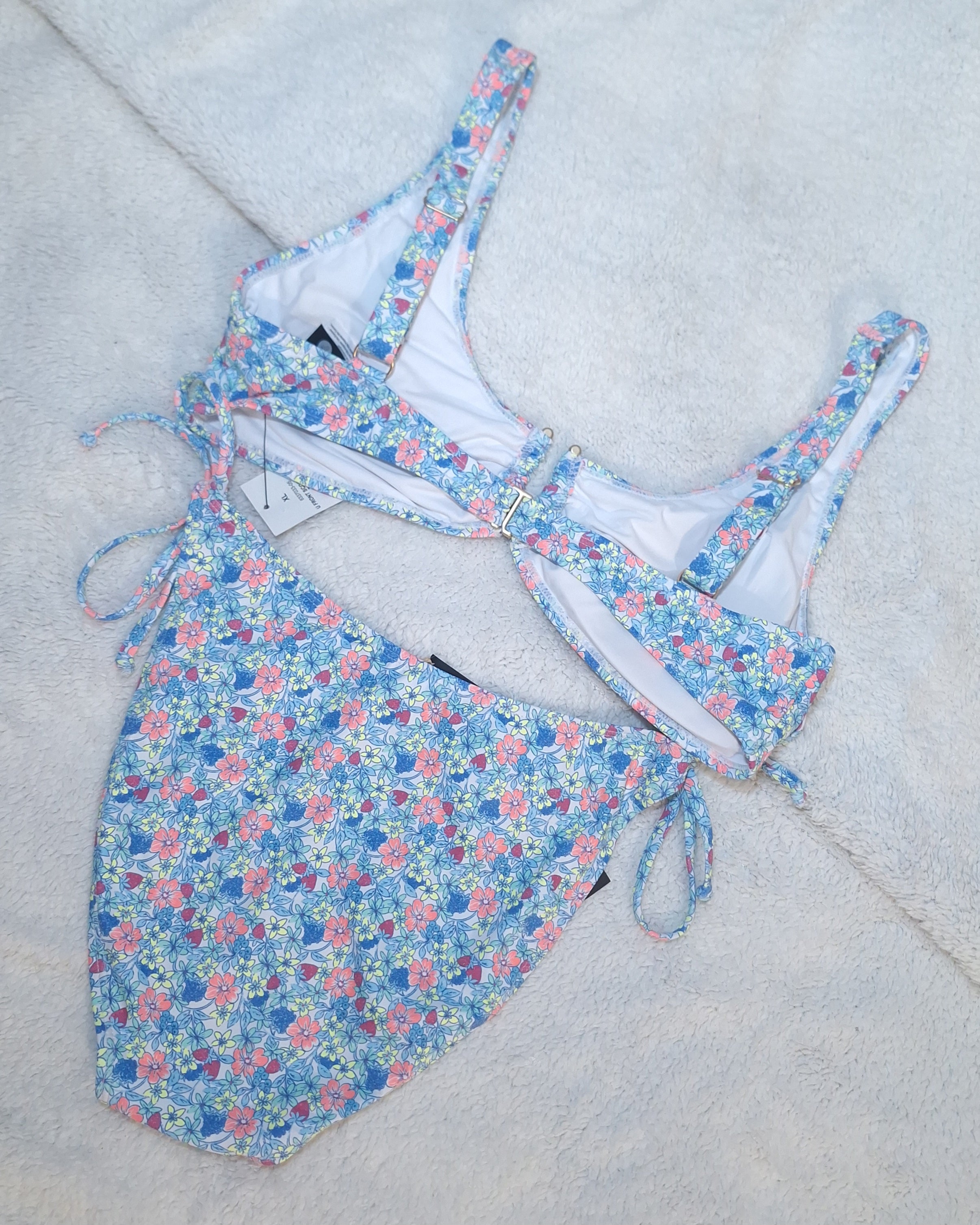 Cotton On U Front Scoop Bikini Top and Fixed Tie Side Cheeky Bikini Bottom in Floral Fraise