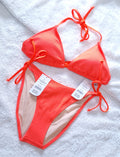 Katoen-op-skuif-driehoek-bikini-top, vaste das-kant Cheeky bikini-onderkant kleur: lewendige oranje kreukel