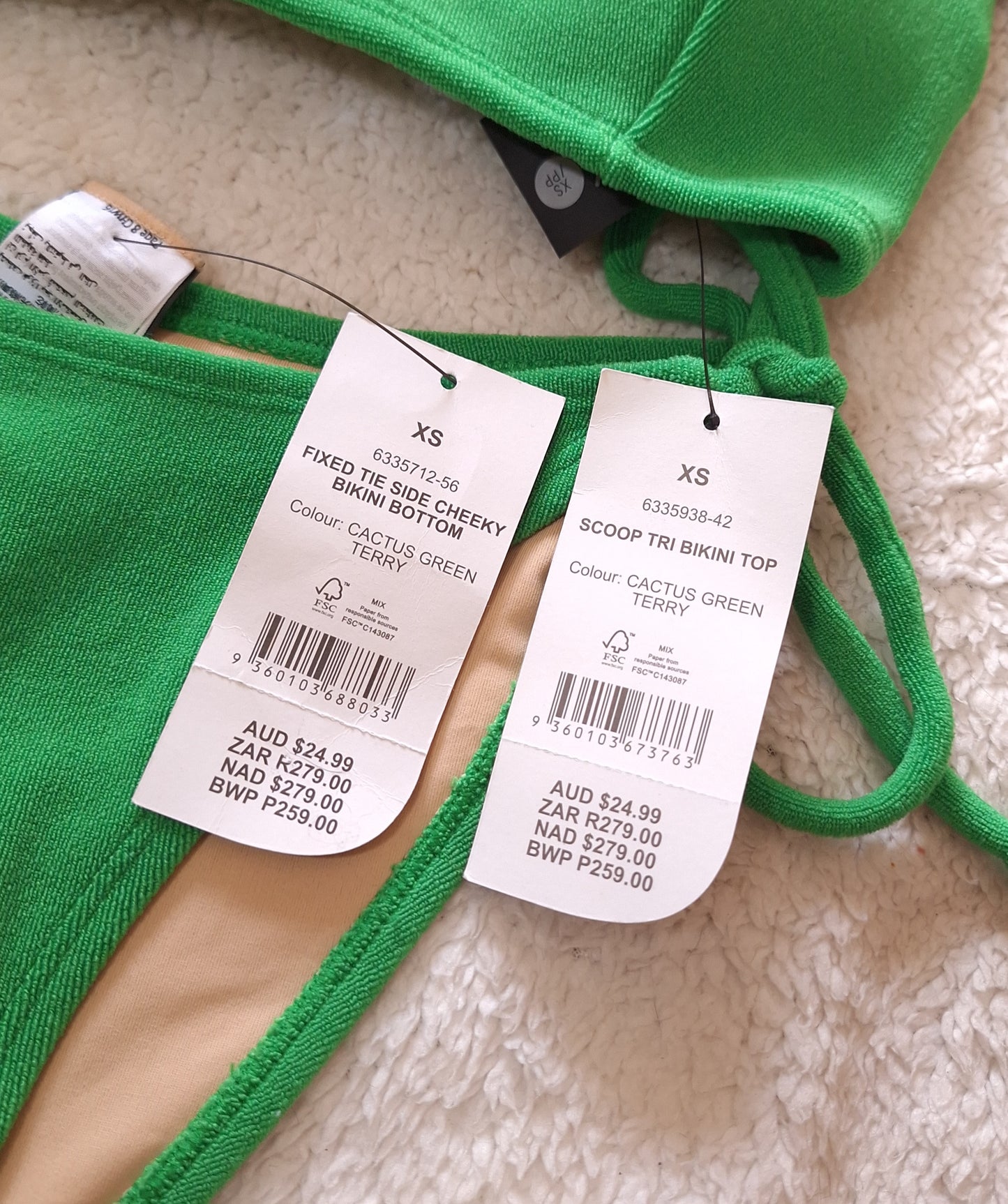 Cotton On Scoop Tri Bikini Top, Vaste Dak Kant Cheeky Bikini Onderkant Kleur: Cactus Groen