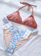 Cotton On Slider Triangle Bikini Top Kleur: Rose Dust Shimmer, Full Bikini Bottom Kleur: Floral Fraise
