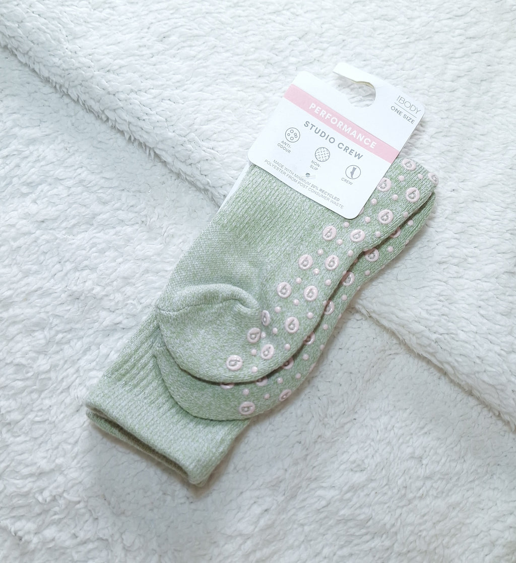 Cotton On Performance Studio Crew Socks Kleur: Sagegrass Marle/Cherry Blossom