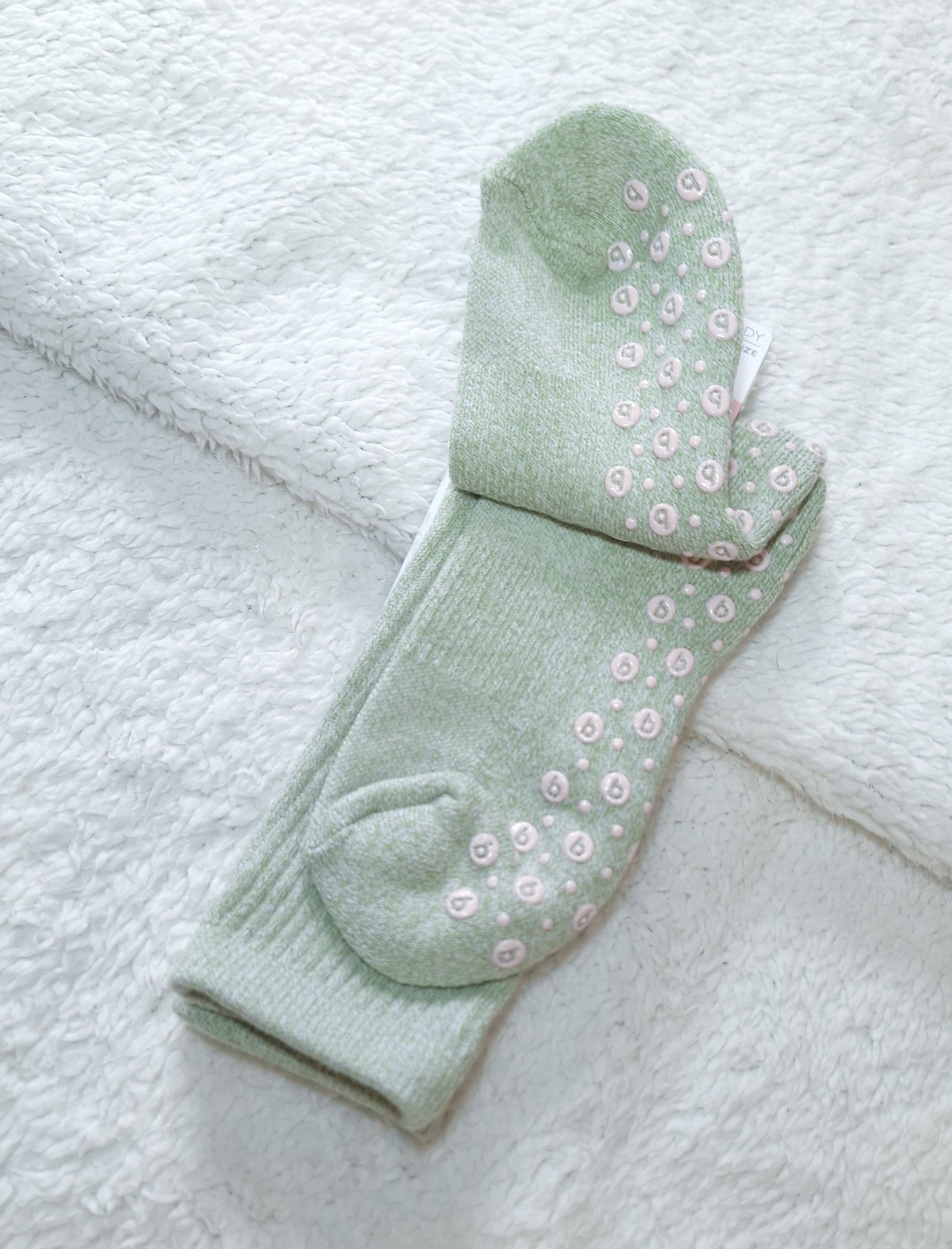 Cotton On - Performance Studio Crew Socks