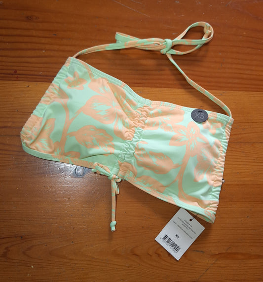 Katoen op versamelde ruglose Halter Bikini Top Kleur: Hibiscus Vine Mint Chip
