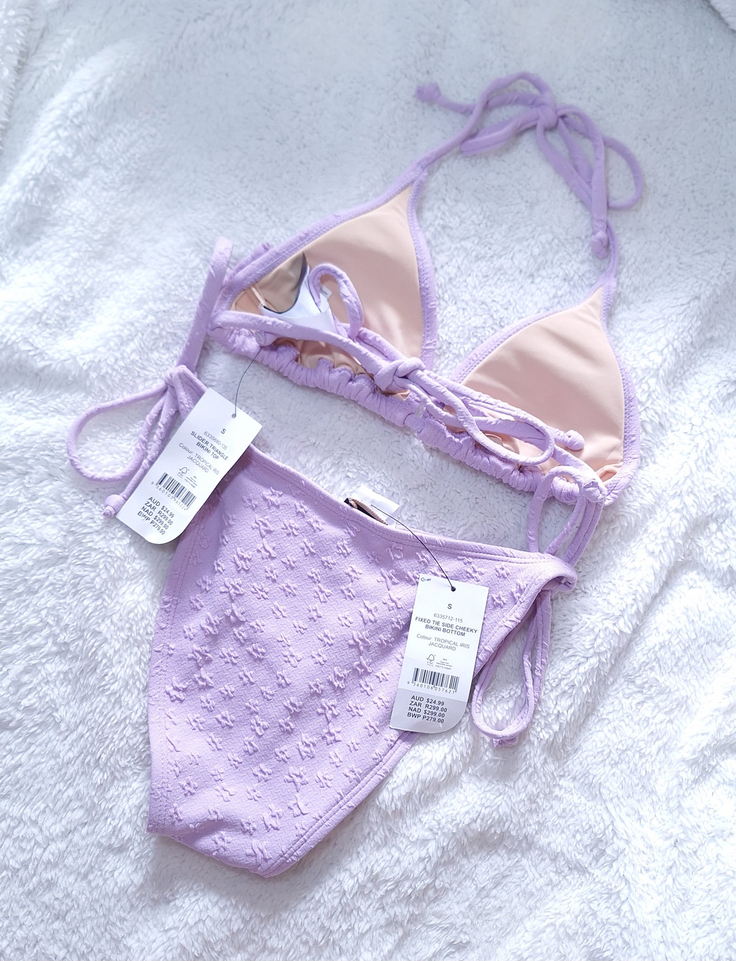 Katoen-op-skuif-driehoek-bikini-top, vasgemaakte kant Cheeky bikini-onderkant Kleur: Tropiese Iris Jacquard