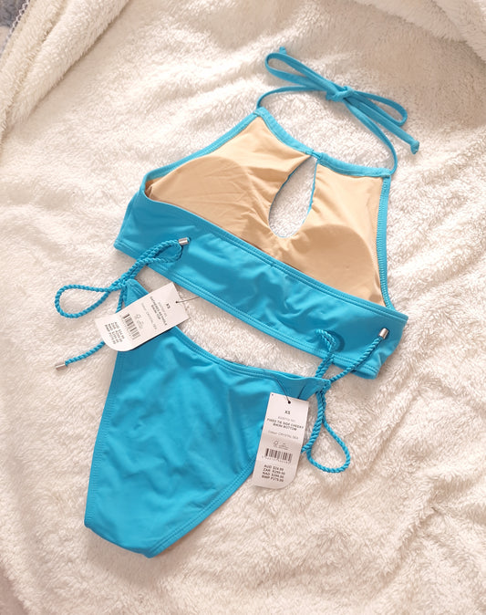 Katoen-op-versamelde sleutelgat-bikini-top, vaste das-kant Cheeky bikini-onderkant Kleur: kristalblou