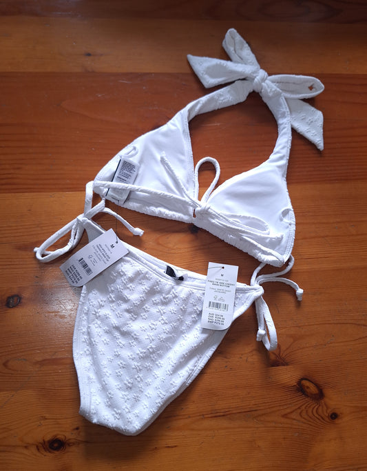 Katoen op Hoë Top Slider Driehoek Bikini Top, Vaste Das Kant Cheeky Bikini Onderkant Kleur: White Daisy Jacquard