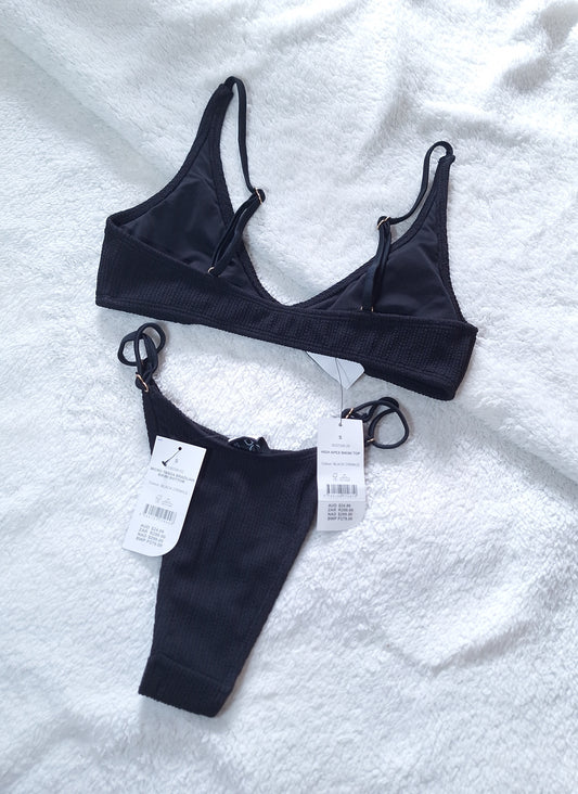 Katoen op Hoë Top Bikini Top Mikro Tanga Brasiliaanse Bikini Onderkant Kleur: Swart kreukel VERKOOP