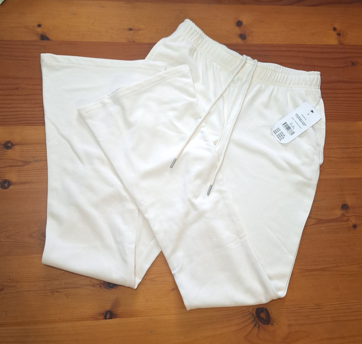 Cotton On - Lightweight Fleece Flare SweatPant