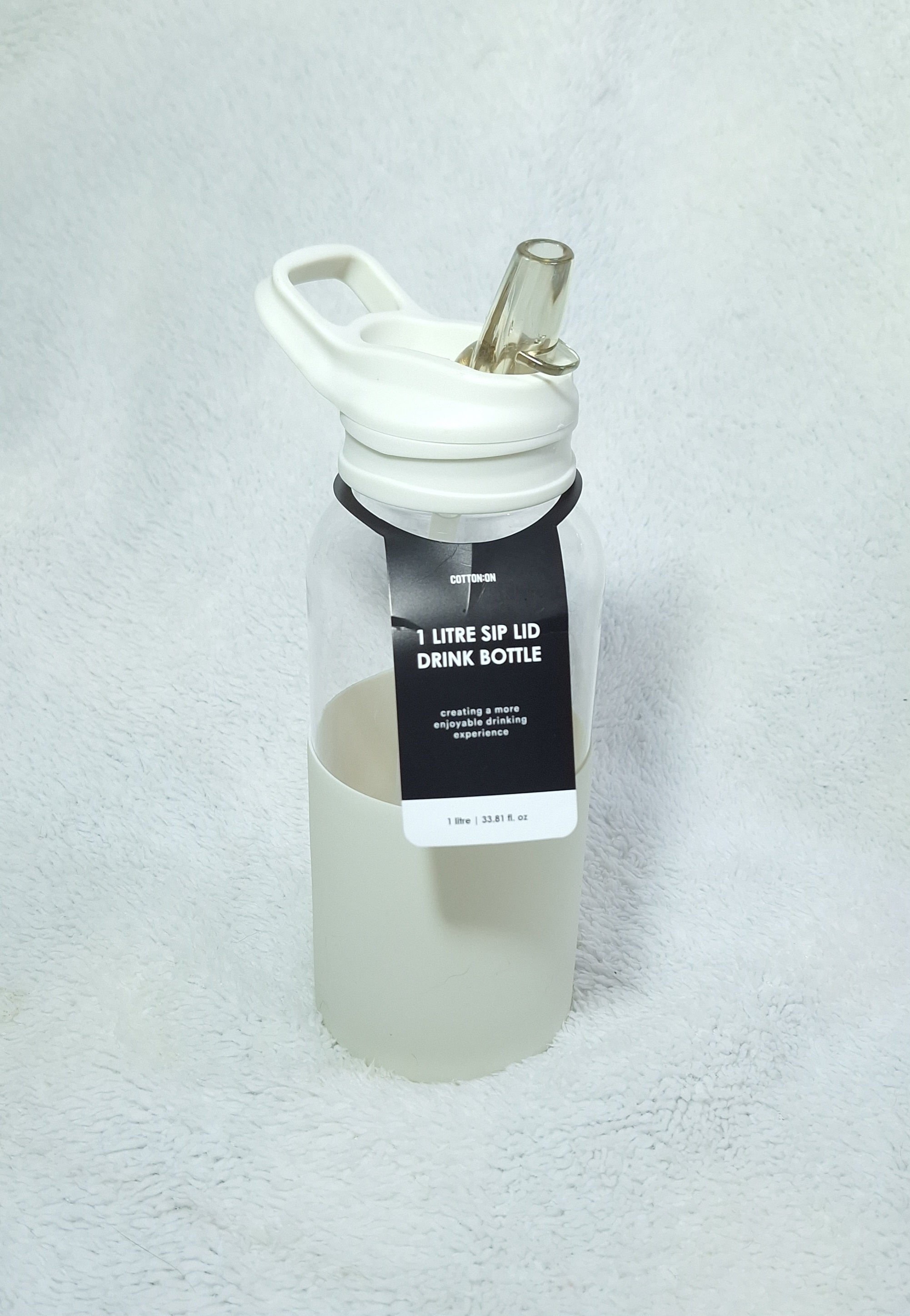 Cotton On - 1 Litre Sip Lid Drink Bottle