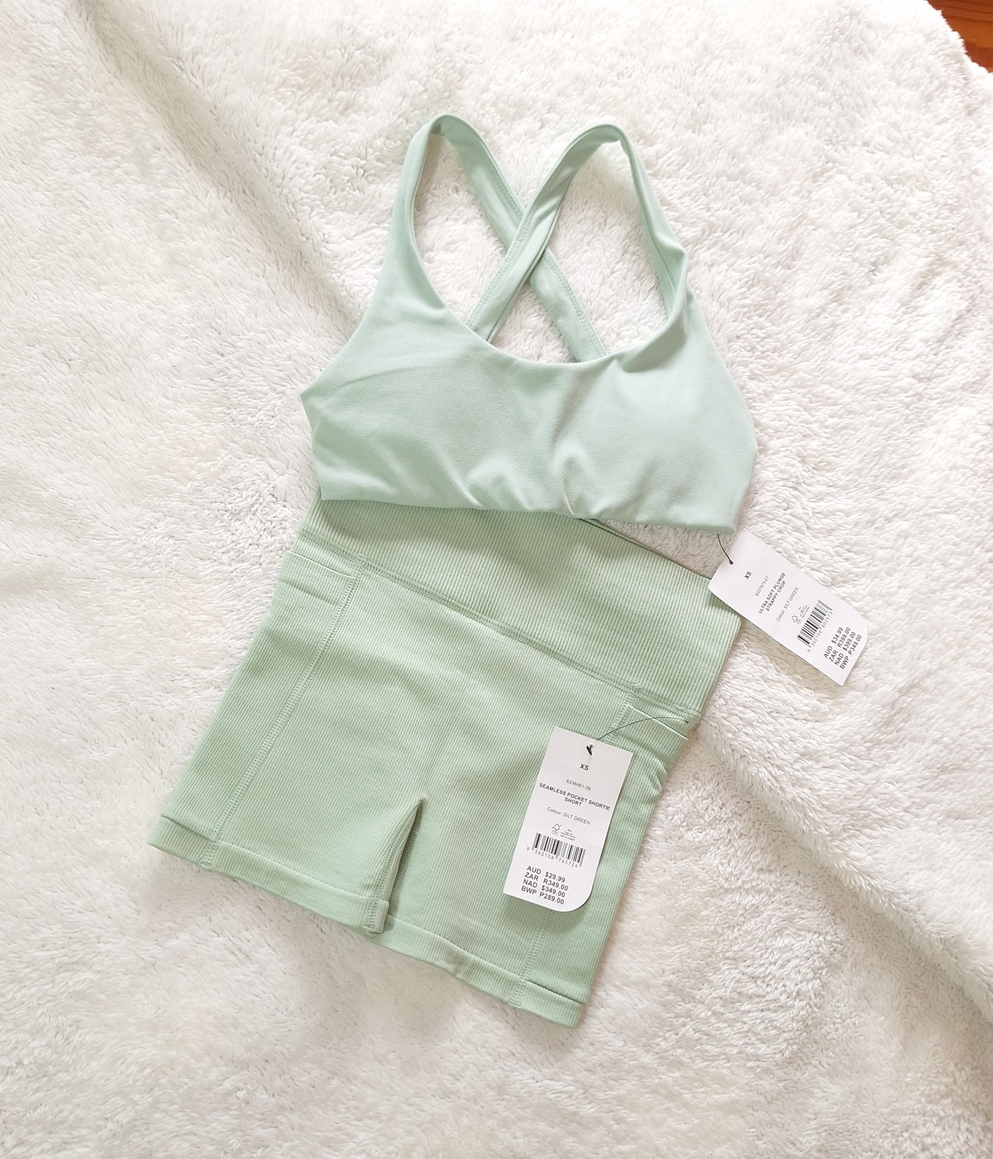 Cotton On Ultra Soft Plunge Strappy Crop, Seamless Pocket Shortie Short Colour: Silt Green