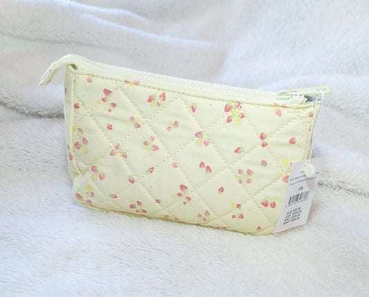 Cotton On - Body Make up Bag