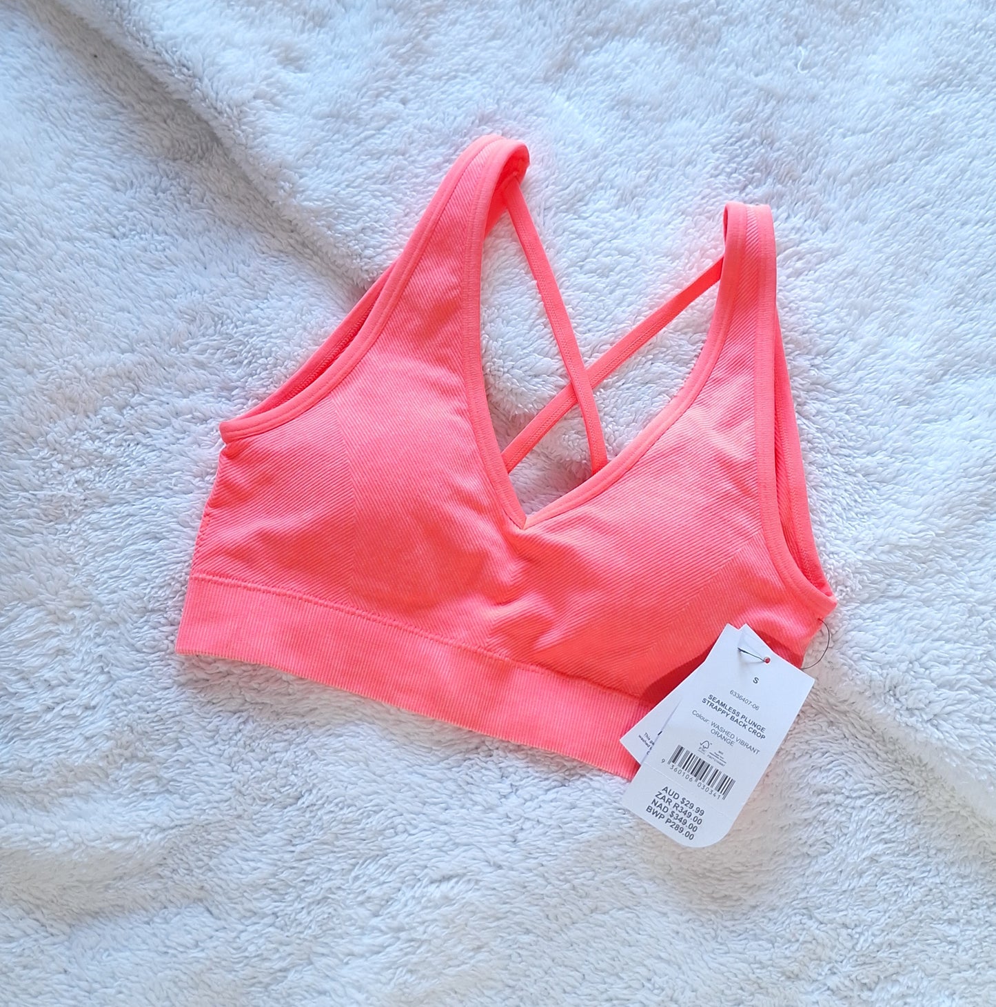 Cotton On - Seamless Plunge Strappy Back Crop