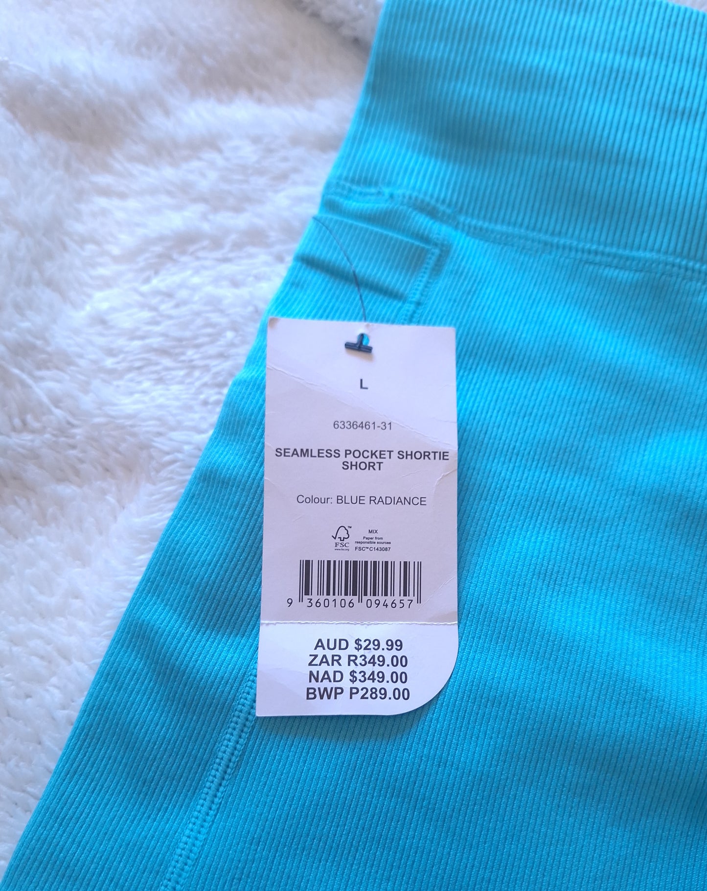 Cotton On - Seamless Pocket Shortie Short