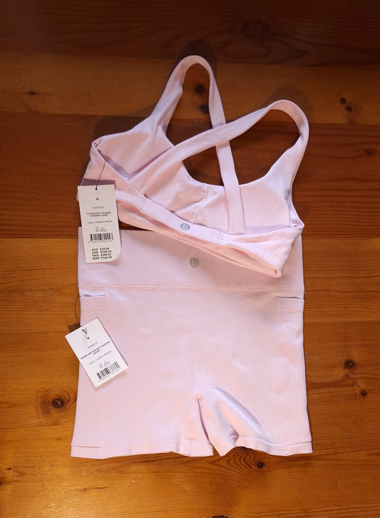 Cotton On - Ultra Soft Plunge Strappy Crop, Seamless Pocket Shortie Short