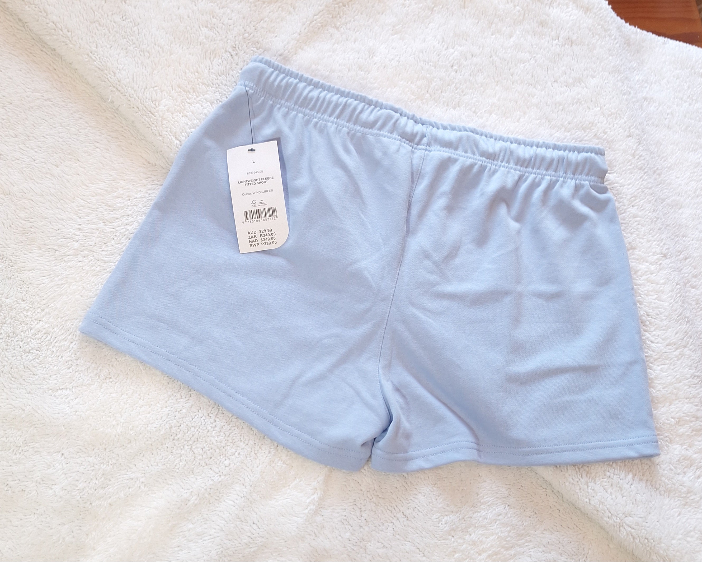 Cotton On - Lightweight Fleece Fitted Short