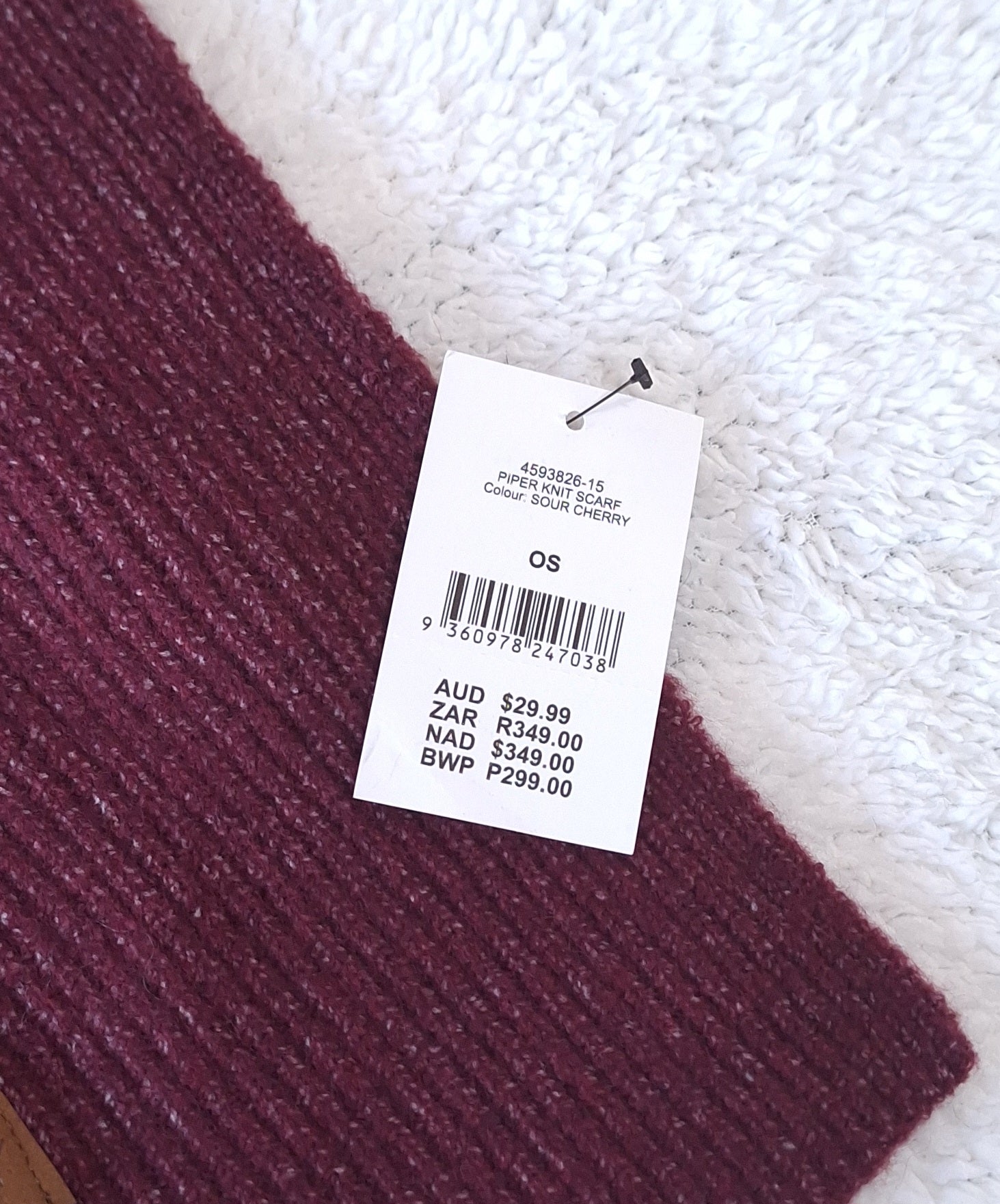 Cotton On Piper Ribbed Beanie & Scarve Combo