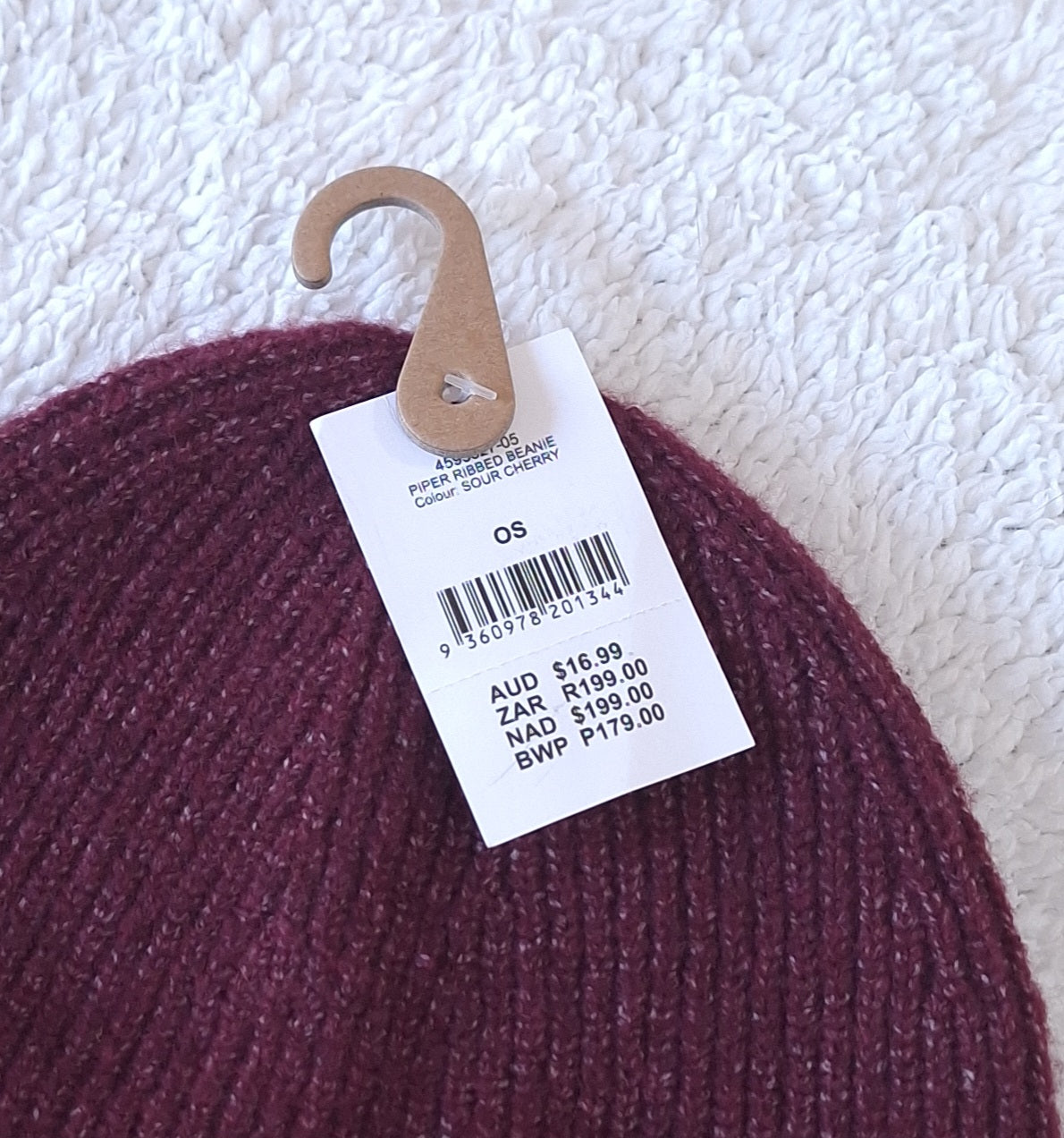 Cotton On Piper Ribbed Beanie & Scarve Combo