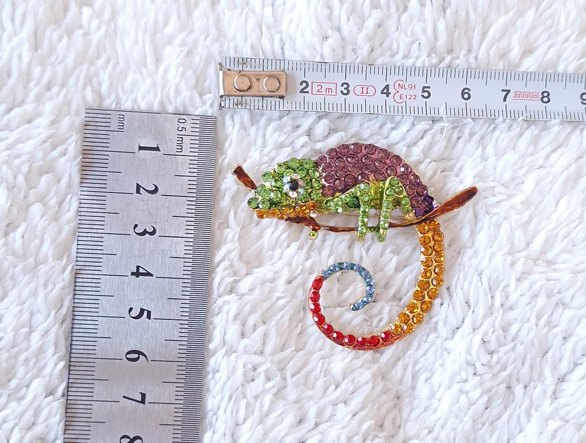 Rhinestone Chameleon Brooch