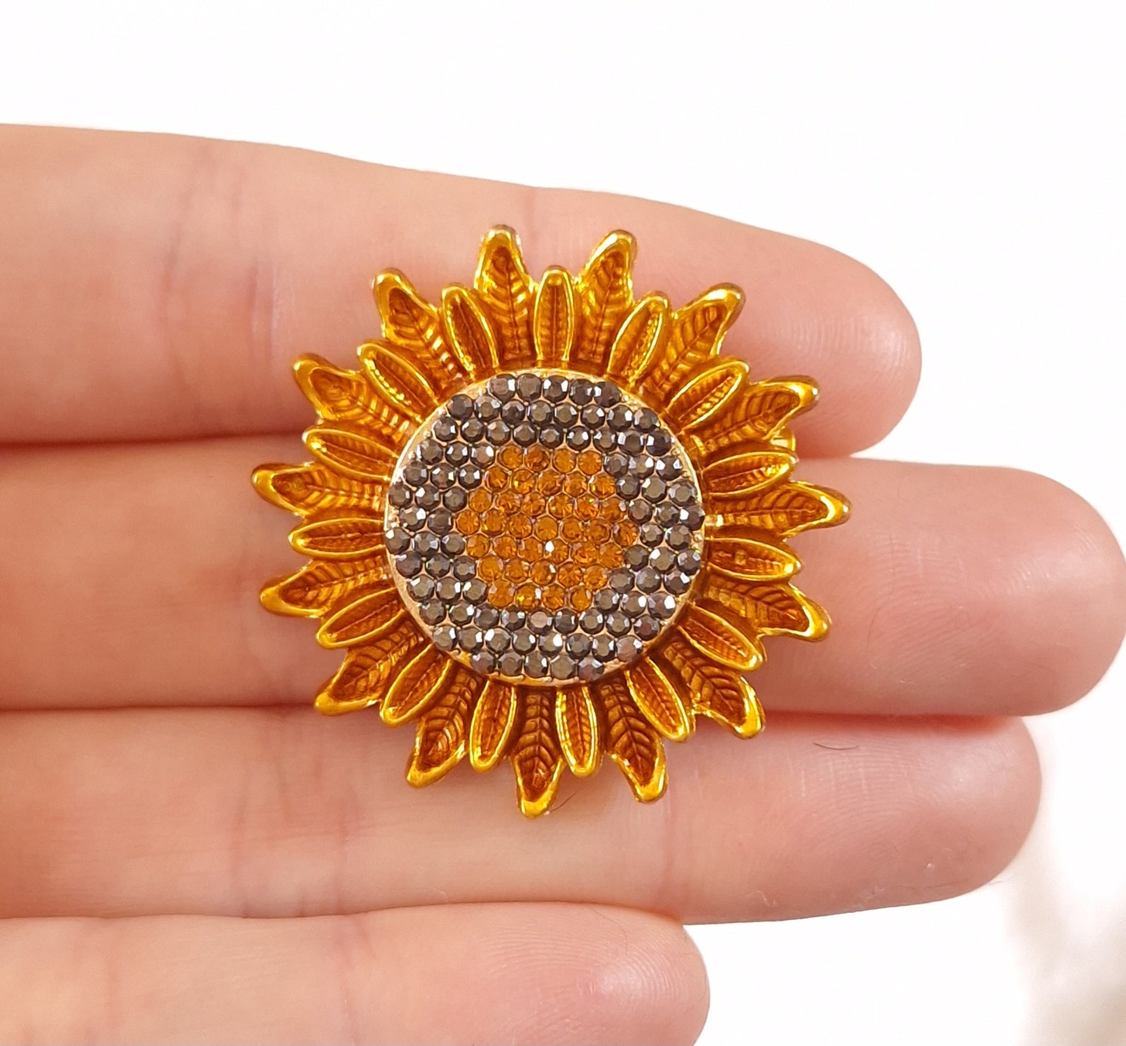 Brooch Rhinestone Sunflower pin