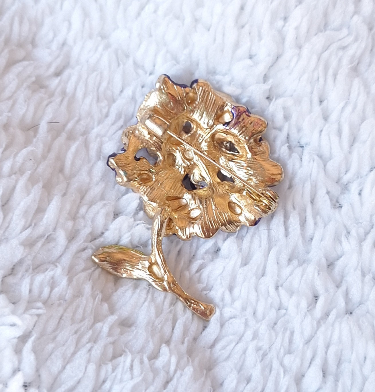 Brooch Pin Hydrangea Flower Cluster