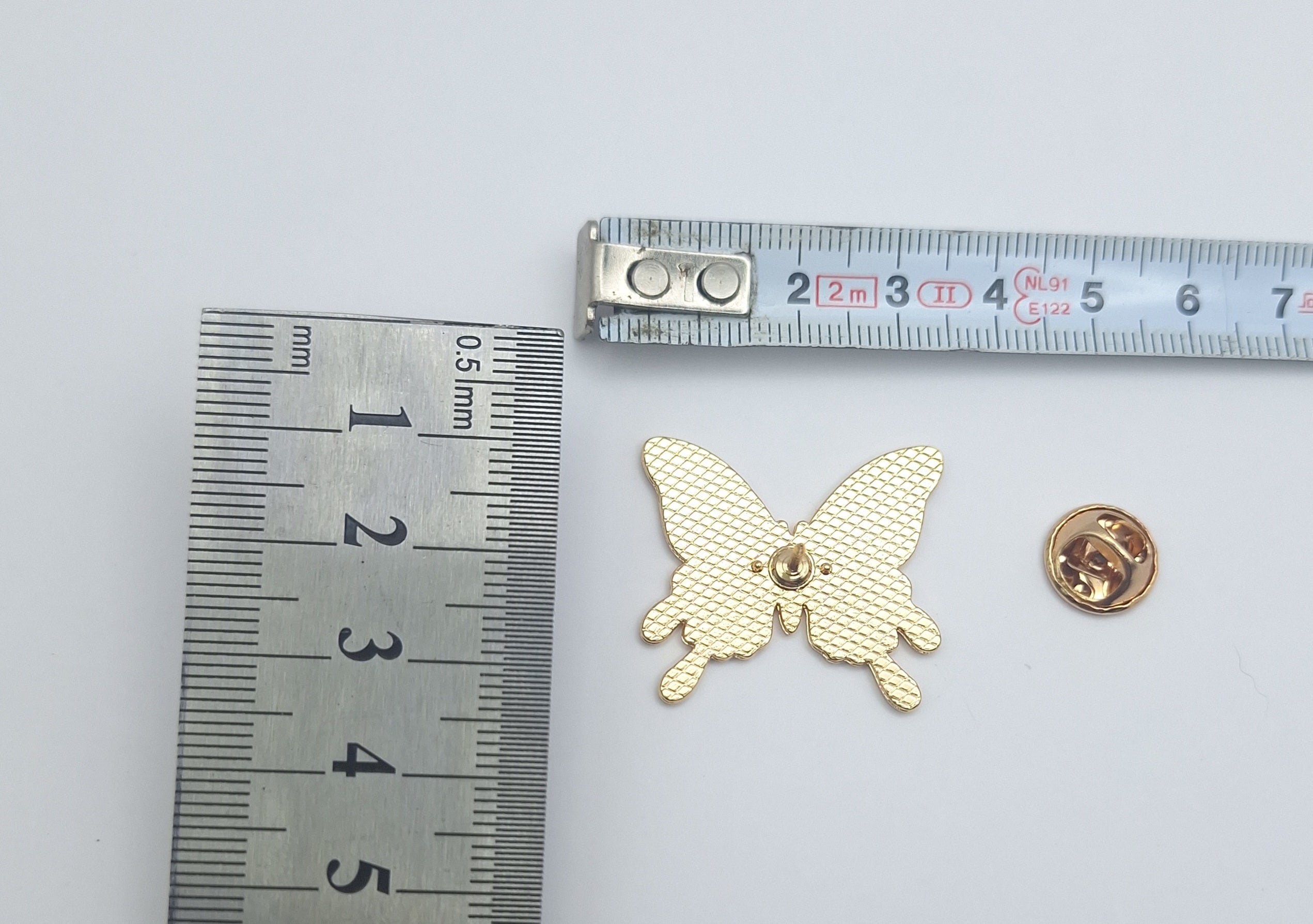 Brooch Pin Enamel Butterfly