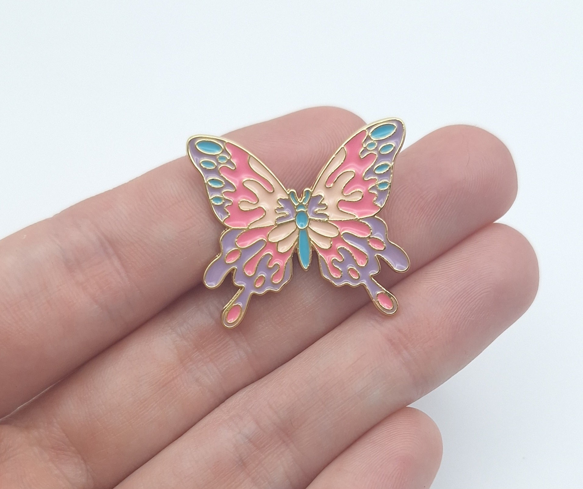 Brooch Pin Enamel Butterfly