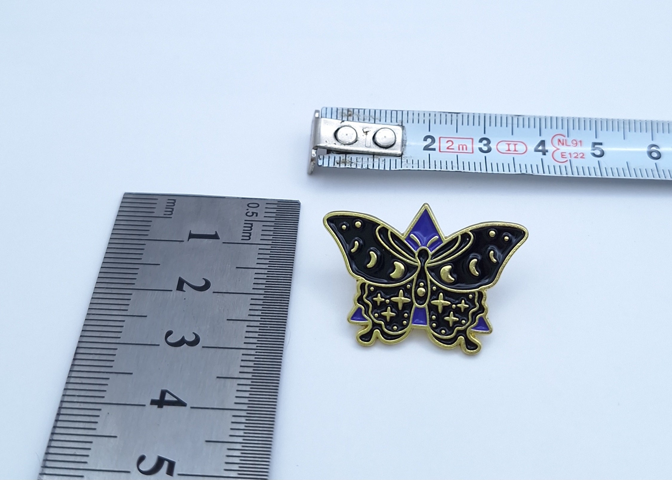 Brooch Pin Butterfly / Bow Tie