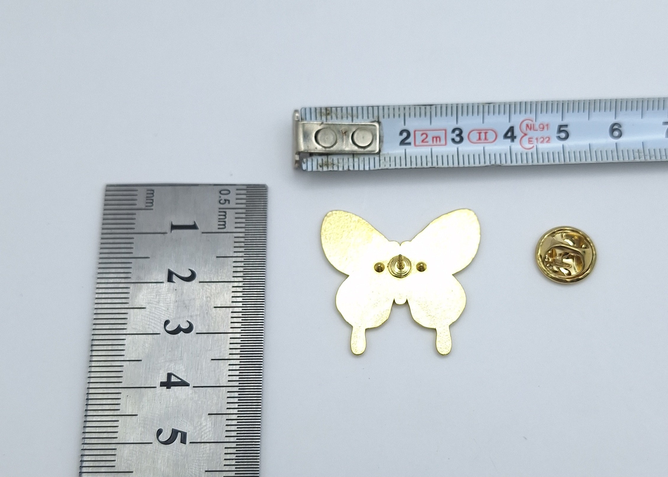 Brooch Pin Enamel Butterfly