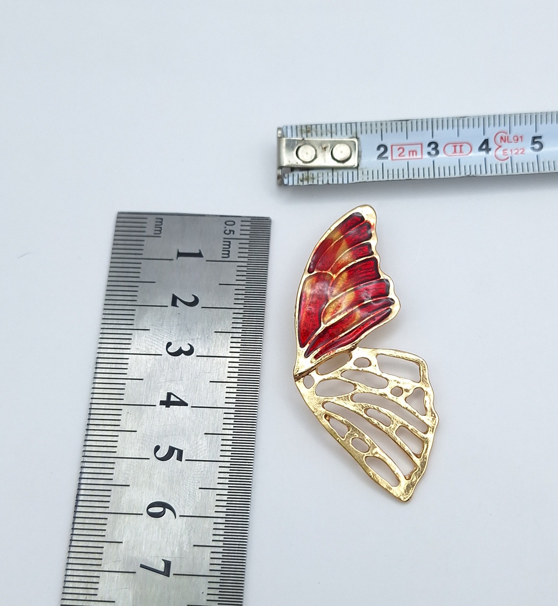 Brooch Pin Butterfly Half Enamel