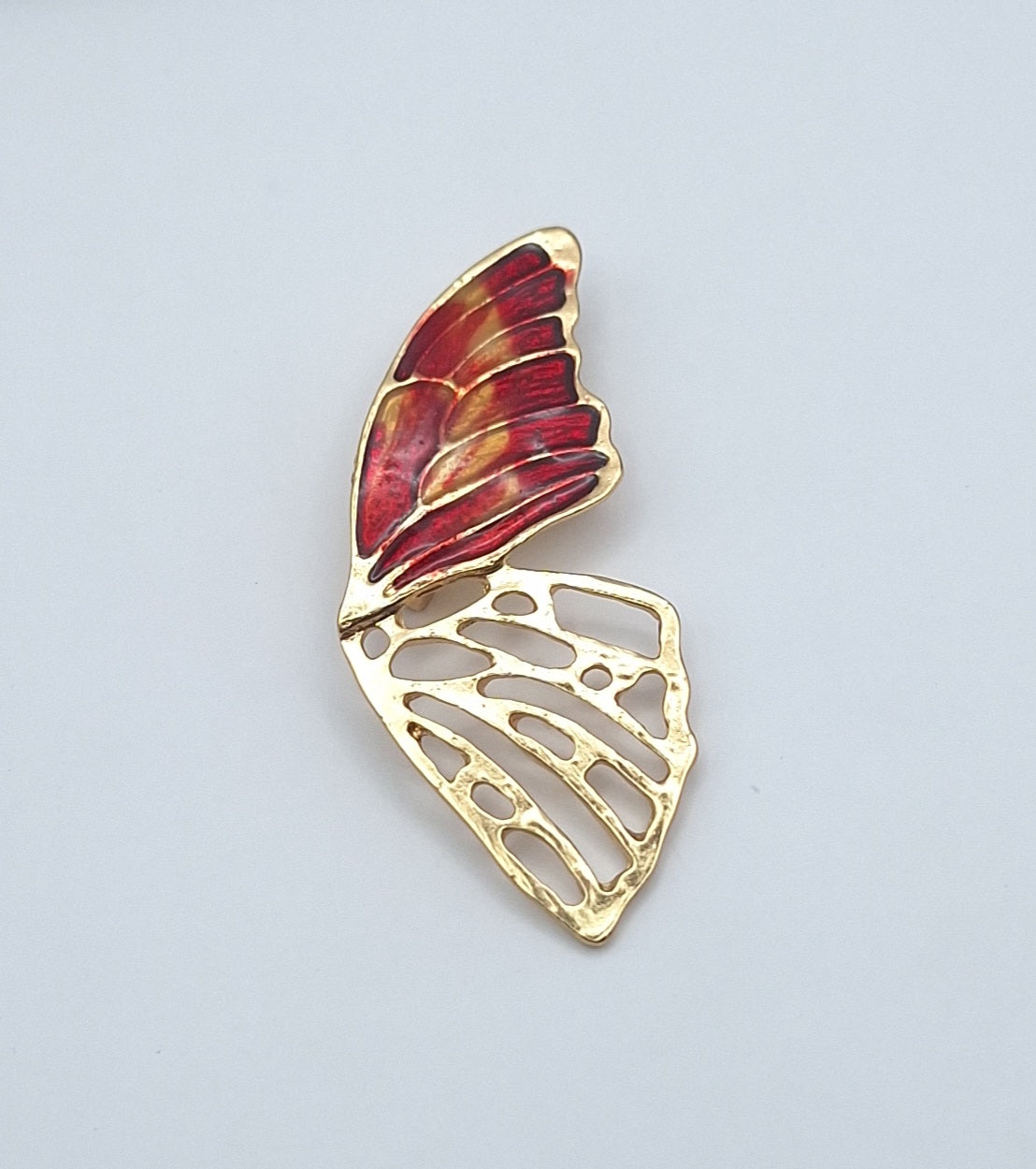 Brooch Pin Butterfly Half Enamel