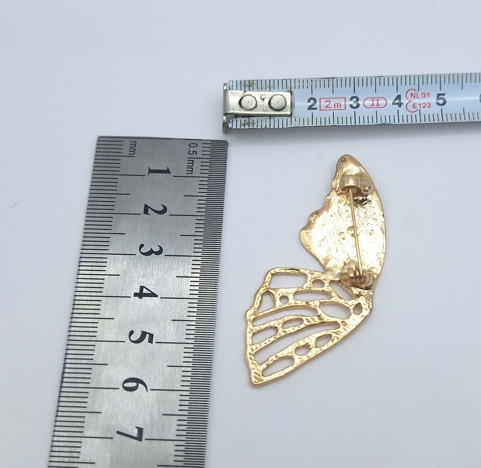Brooch Pin Butterfly Half Enamel