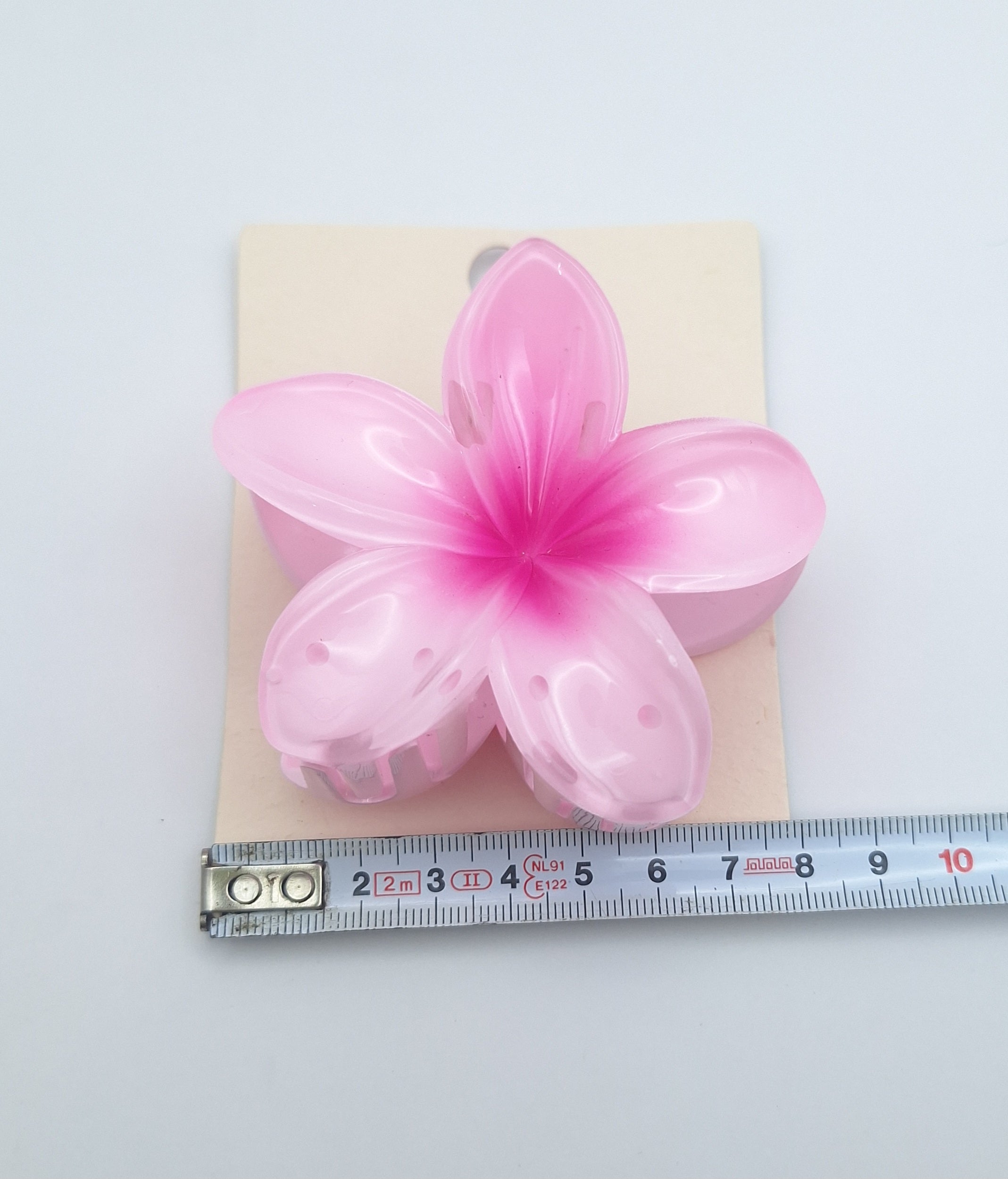 Cotton On Hair Clip Lily Hair Claw