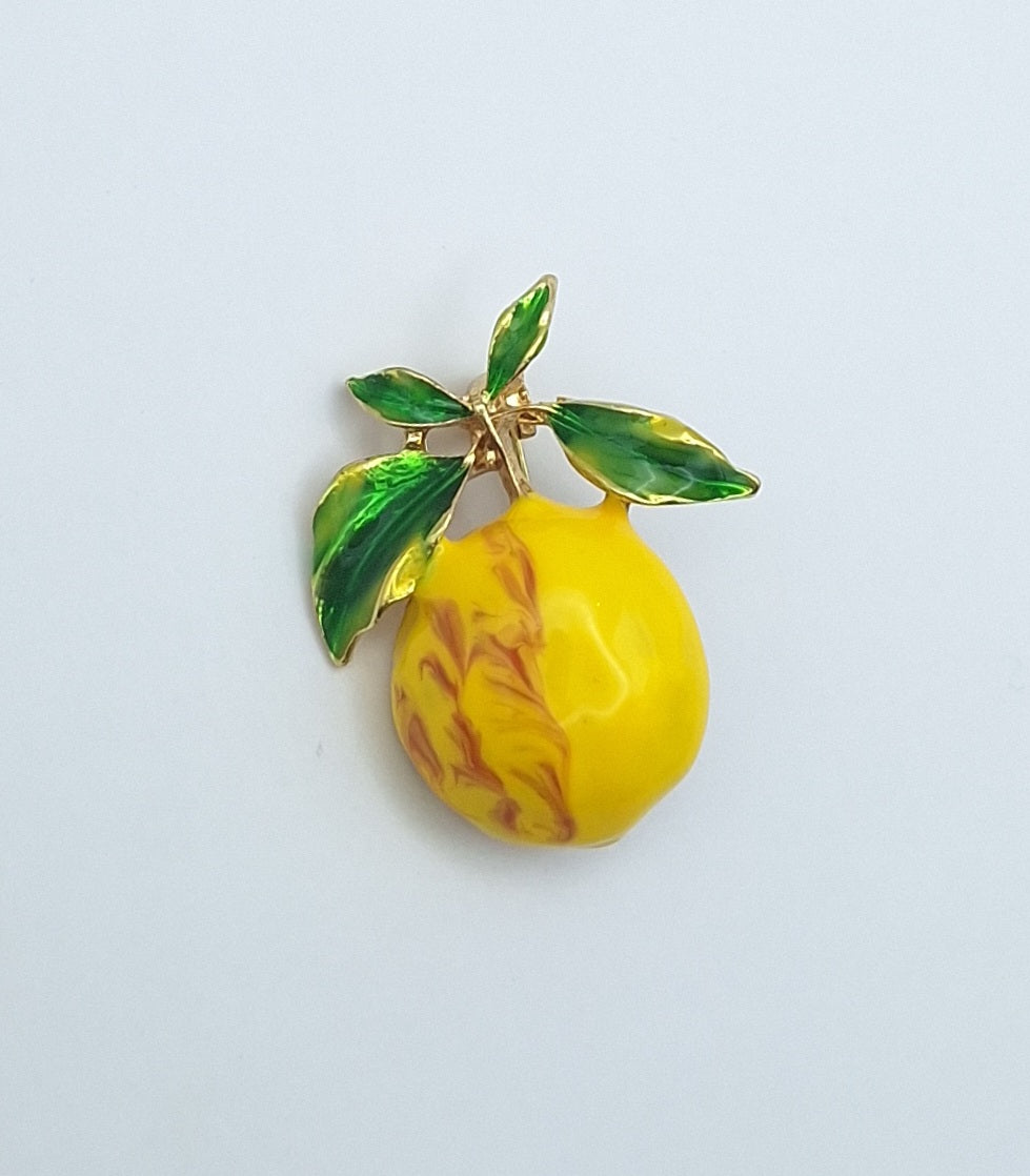 Brooch Pin When life gives you Lemons