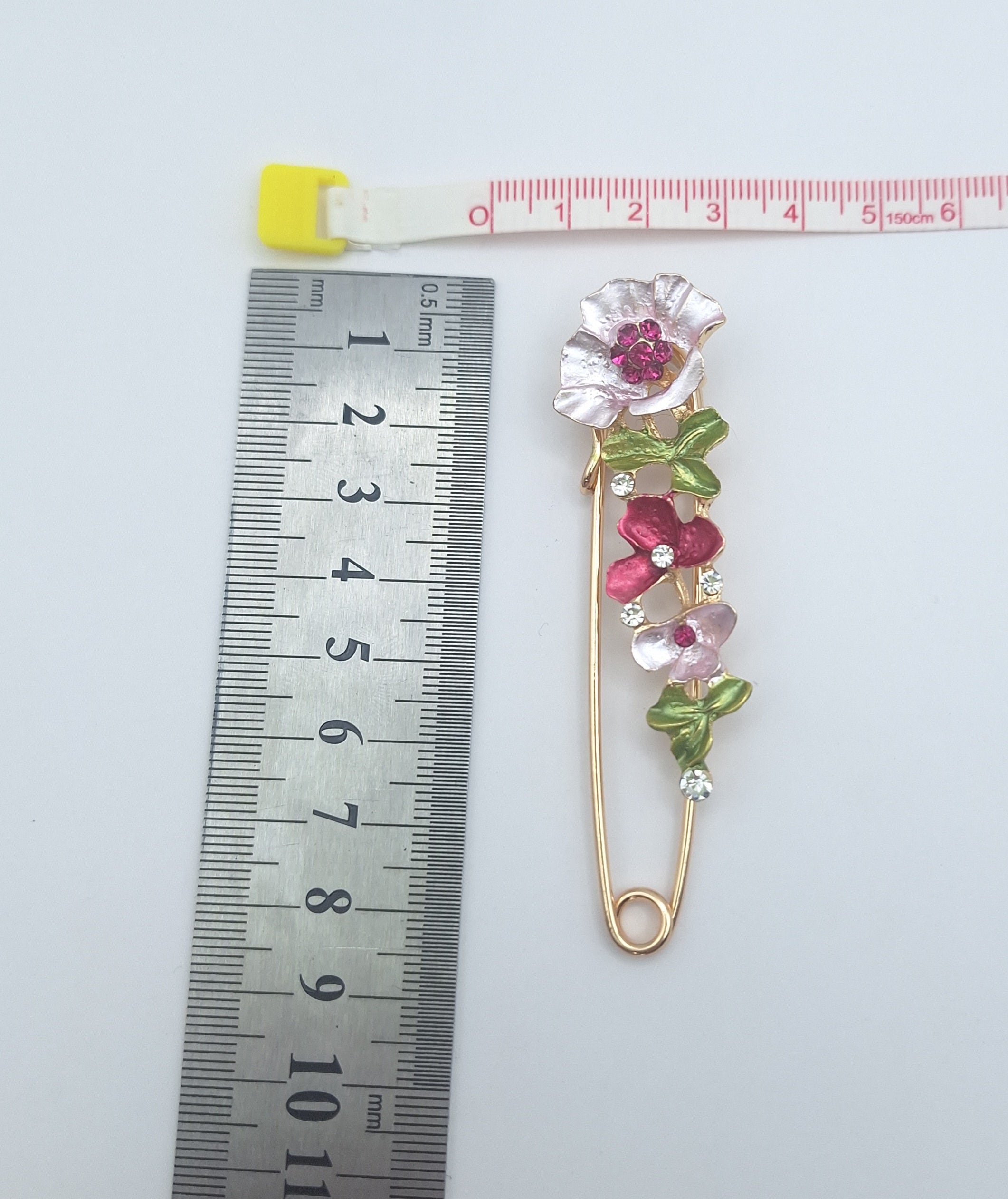 Brooch Pin Flower Rhinestone Corsage