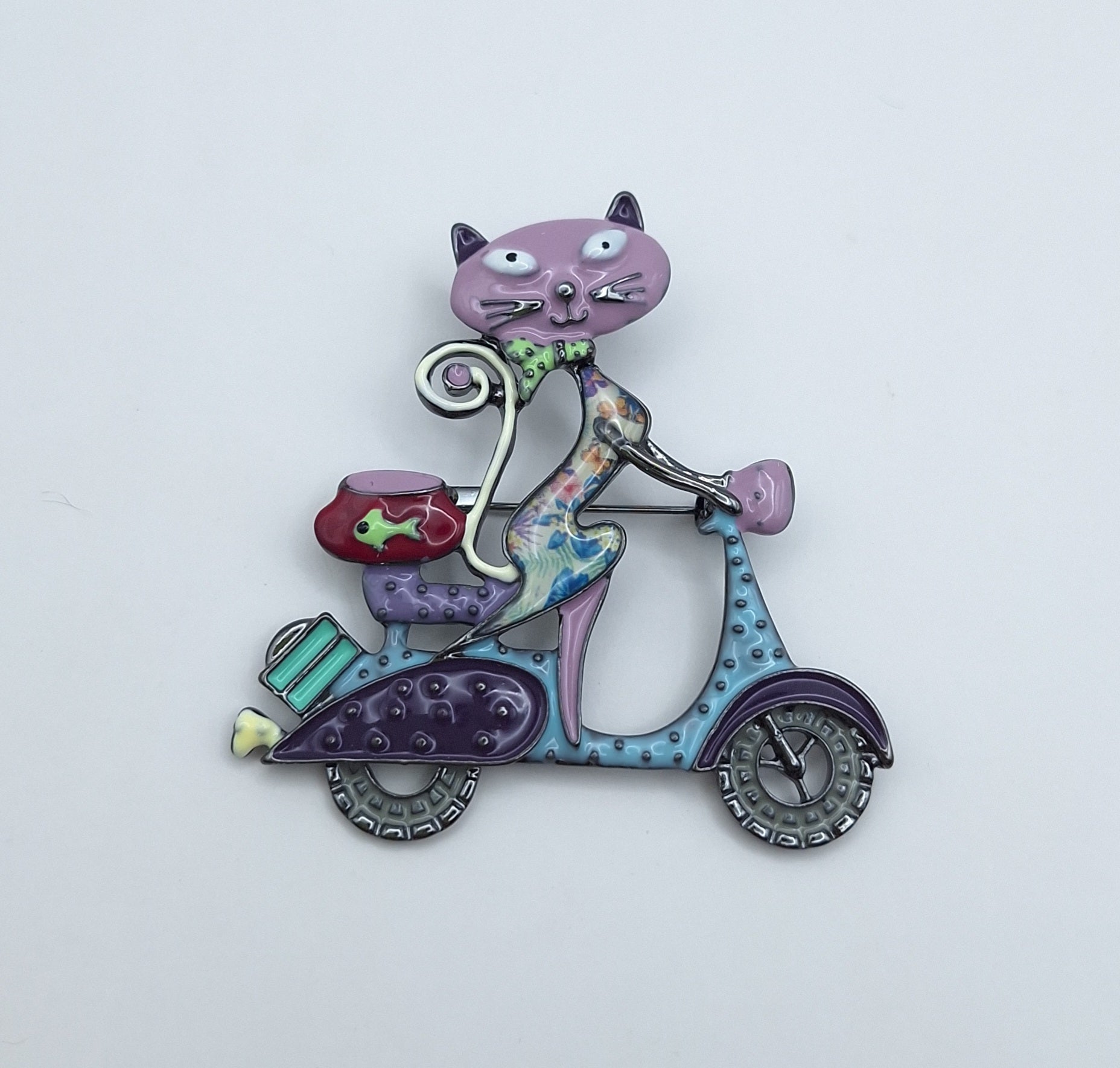 Brooch Pin Miss Kitty &amp; her Fish Friend Fred