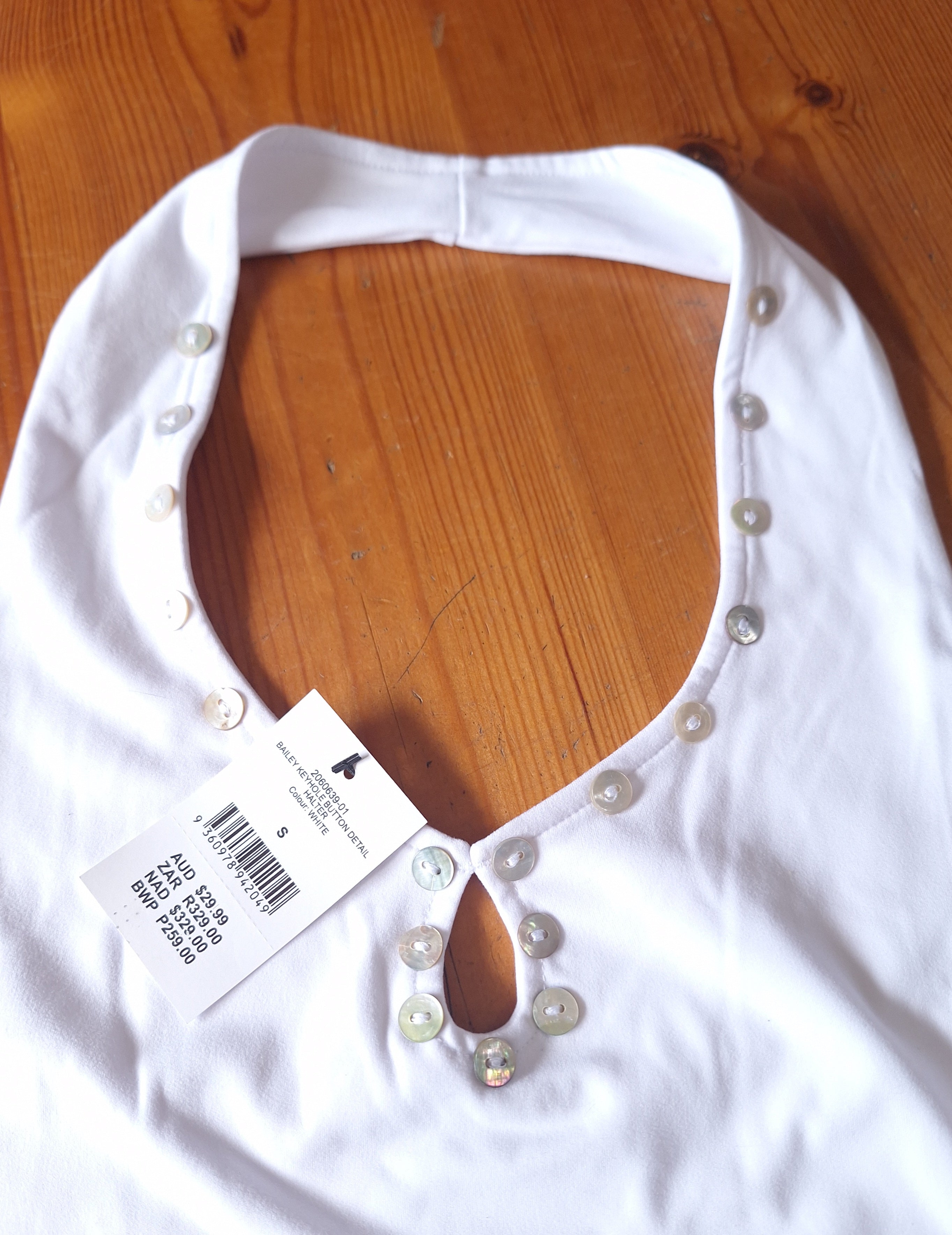 Cotton On Bailey Keyhole Button Detail Halter