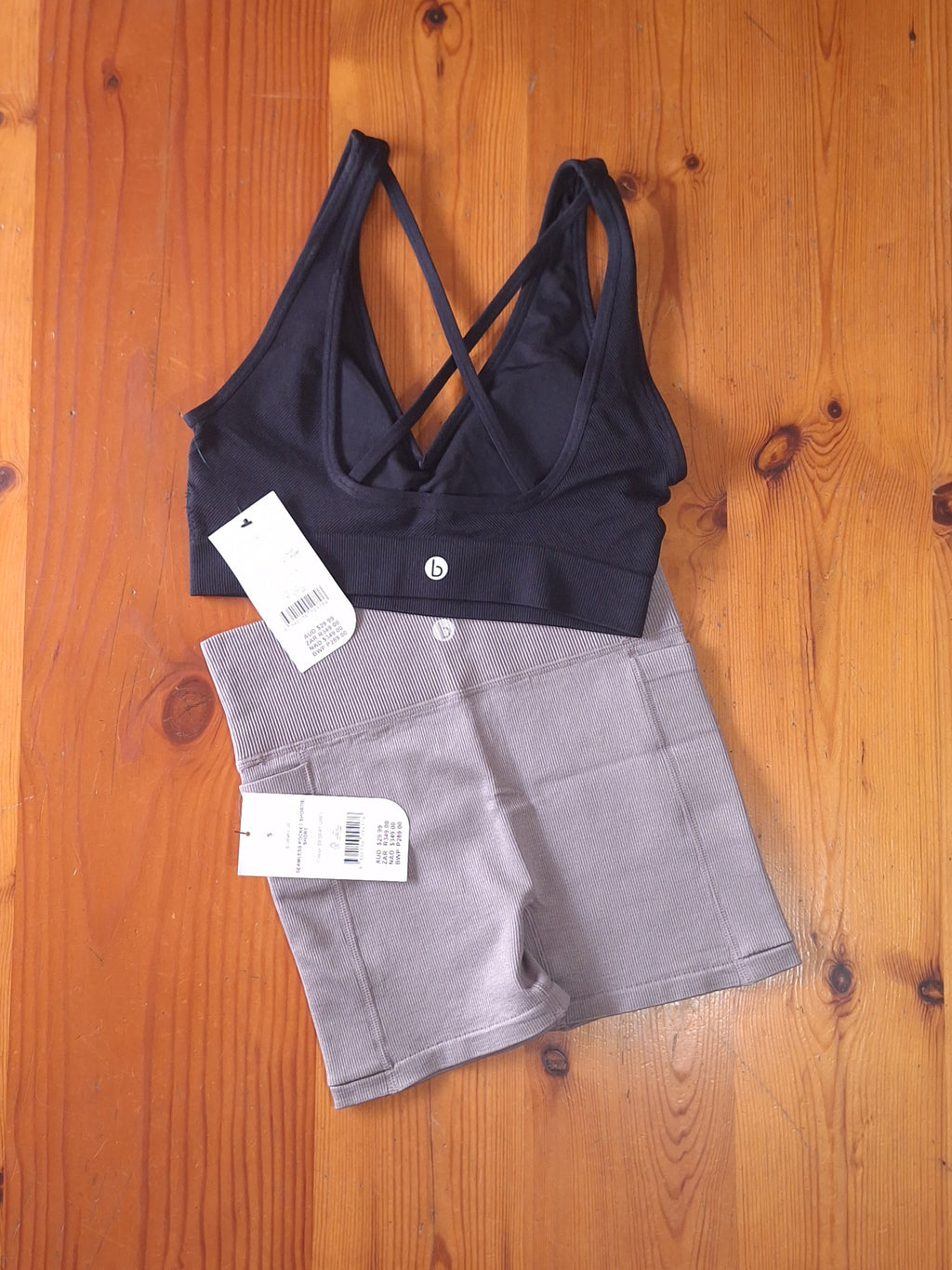Cotton On Womens Gym Set:Seamless Plunge Strappy Back Crop and Seamless Pocket Shortie Short