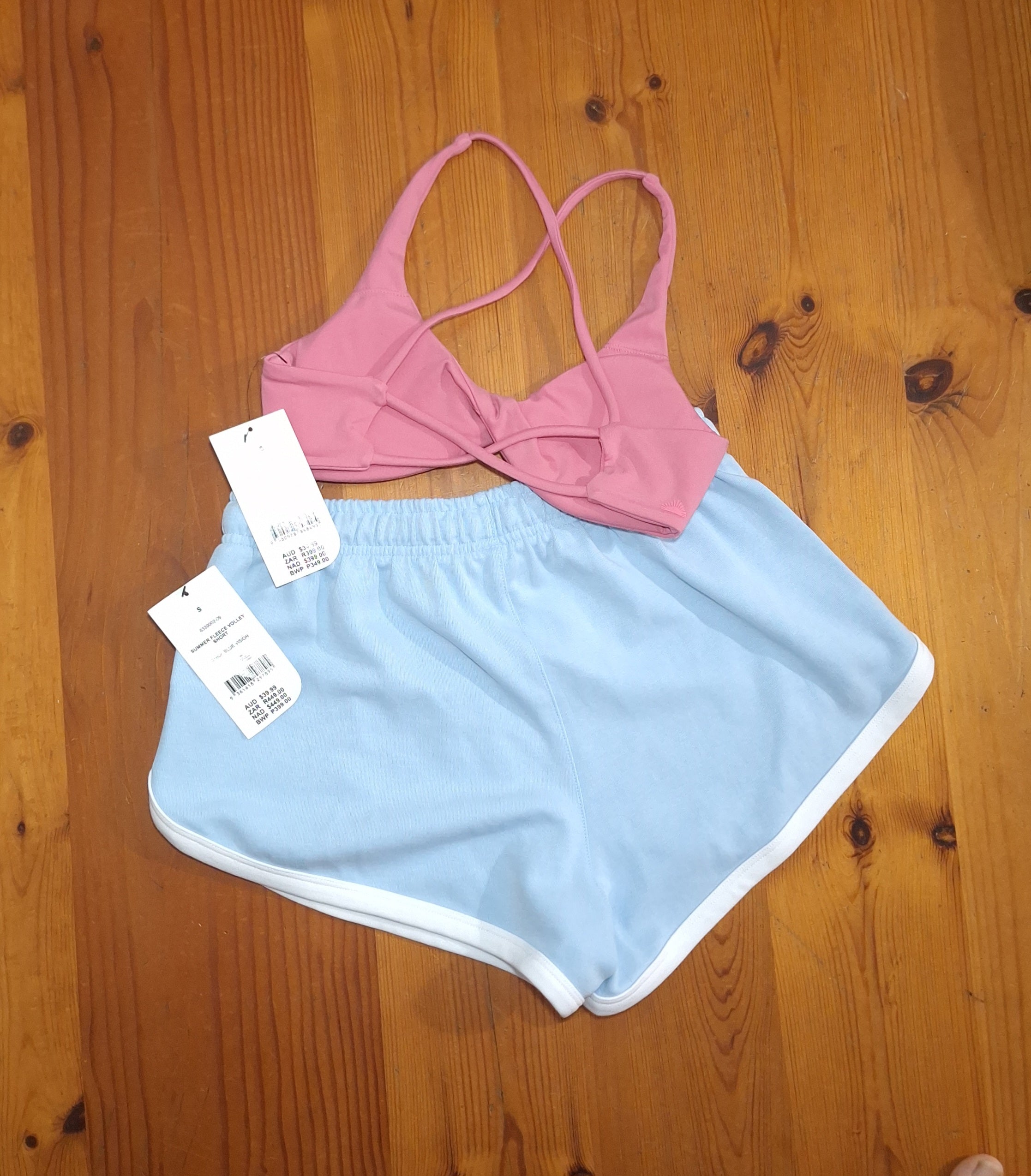 Cotton On Womens Gym Set:Ultra Soft Twist Front Crop and Summer Fleece Volley Short