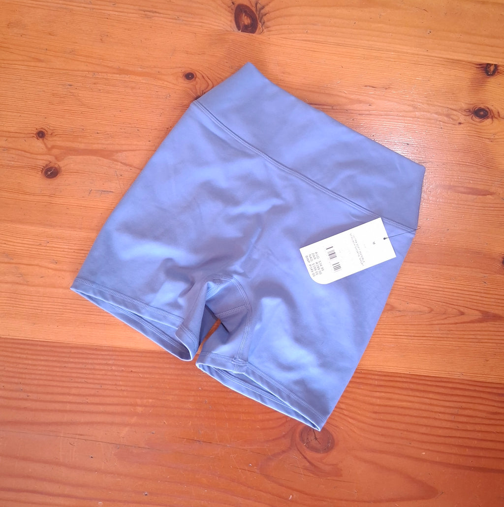 Cotton On Women's Ultra Soft Invisible Scrunch Shortie Short