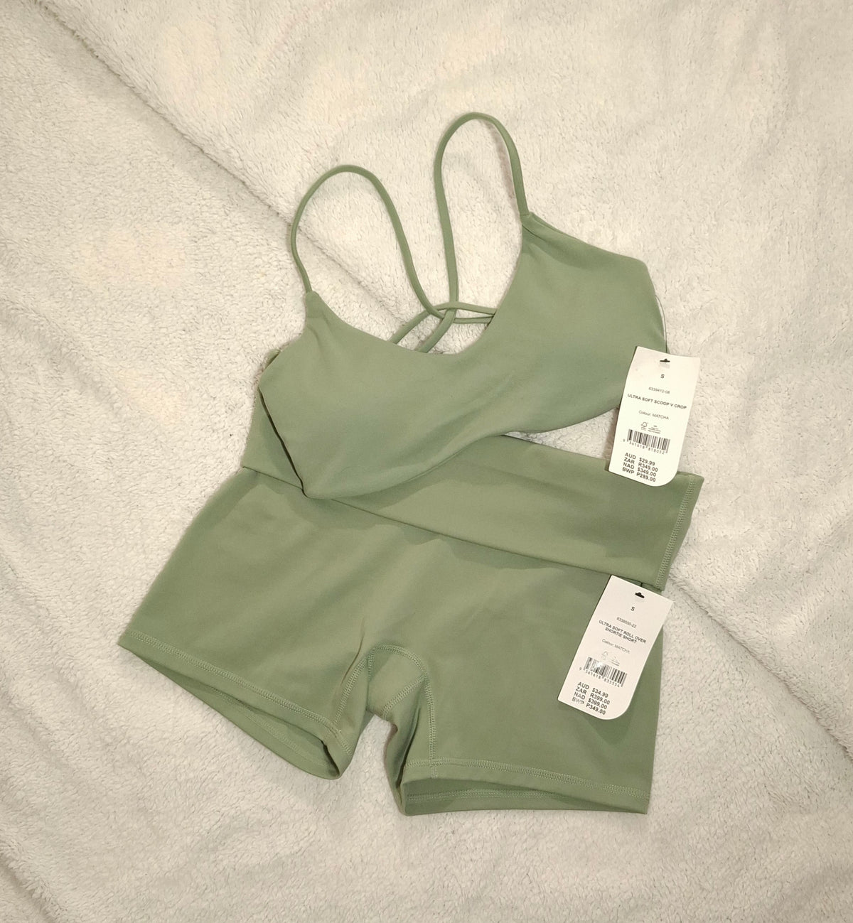 Cotton On Gym Set Ultra Soft Scoop V Crop and  Ultra Soft Roll Over Shortie Short