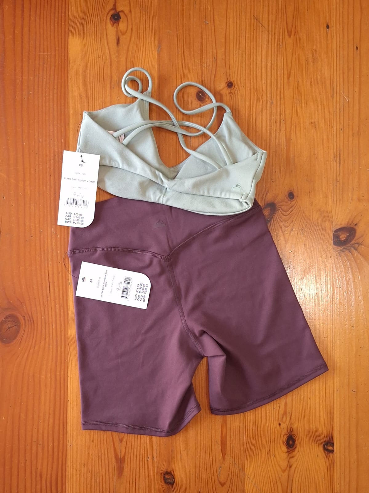 Cotton On Womens Gym Set Ultra Move Scoop V Crop and Ultra Soft Contour Bike Short